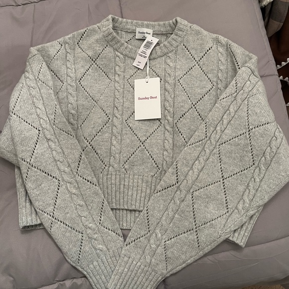 Aritzia Sweaters - Sunday best Peggy sweater